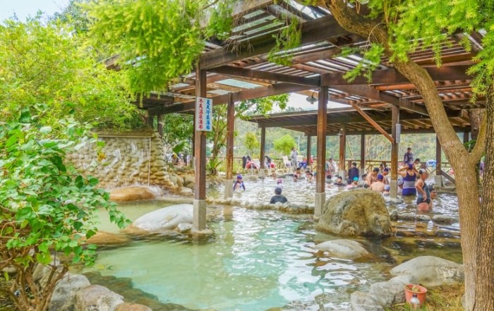 苗栗大湖石湯溫泉